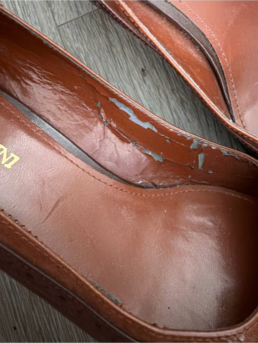 Enzo Angiolini Brown Leather kitten Low Heel Pumps with Bow - Picture 5 of 6